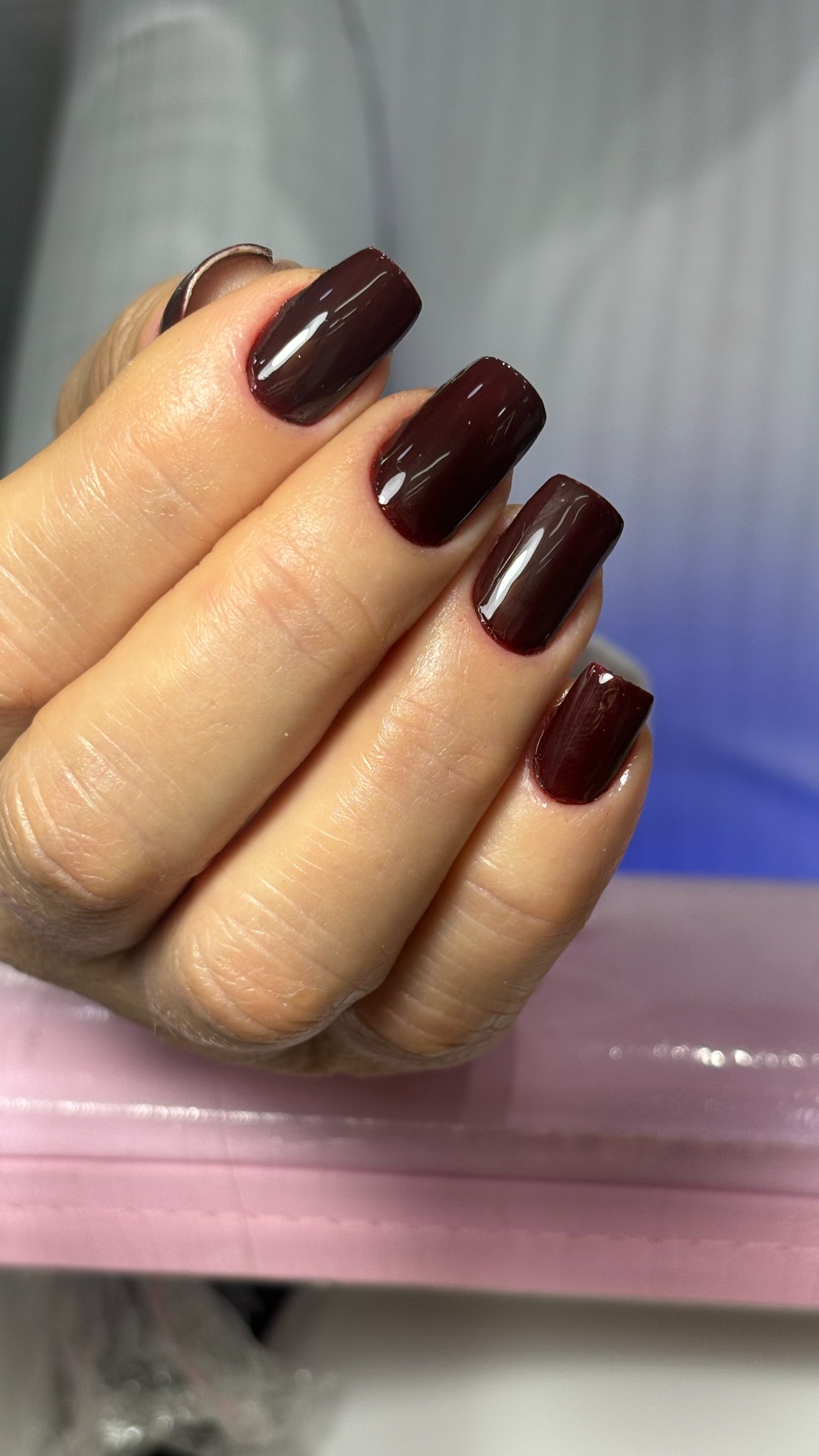 Unhas vinho